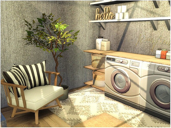 Hallway With Laundry by lotsbymanal at TSR
