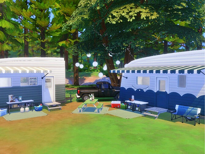 Family Camping by Summerr Plays at TSR